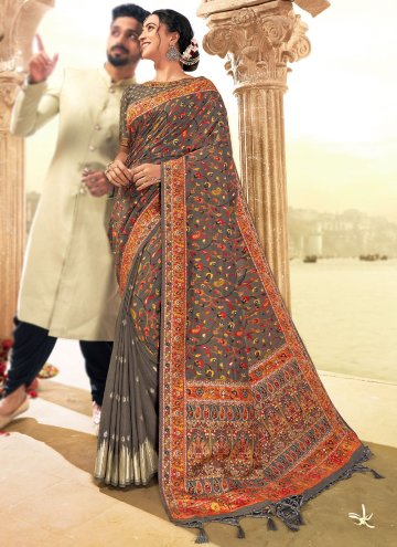 Adorable Grey Blended Cotton Woven Designer Saree