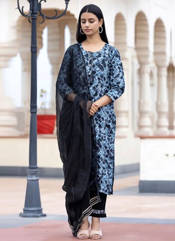 Alluring Blue Cotton  Printed Salwar Suit for Cere