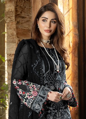 Amazing Black Georgette Embroidered Anarkali Salwar Kameez