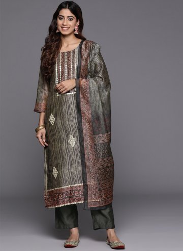 Amazing Grey Chanderi Silk Embroidered Trendy Salwar Kameez