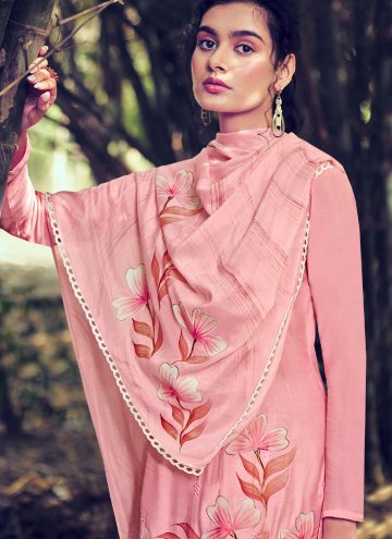 Amazing Pink Bembarg Embroidered Trendy Salwar Kameez for Mehndi