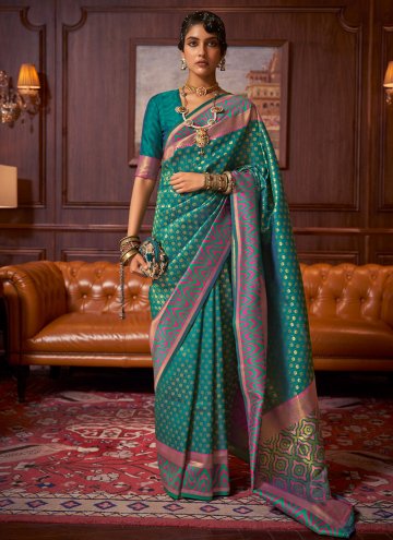 Amazing Woven Handloom Silk Green Trendy Saree