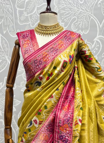 Attractive Green Patola Silk Woven Designer Saree