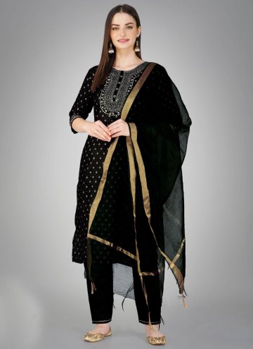 Black color Embroidered Cotton  Salwar Suit