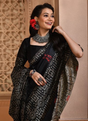 Black Handloom Silk Woven Trendy Saree