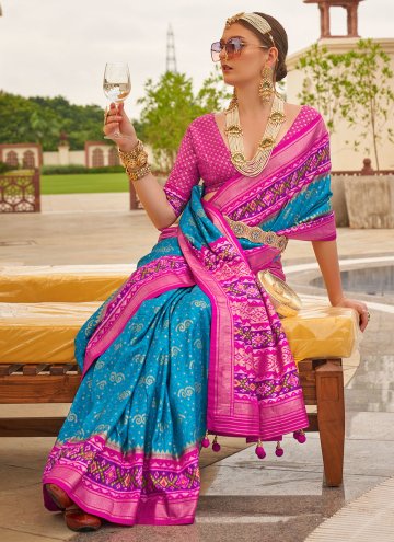 Blue and Pink color Patola Silk Classic Designer Saree with Patola Print