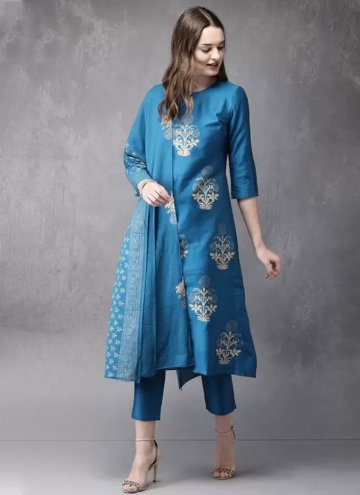Blue color Cotton  Trendy Salwar Kameez with Embro
