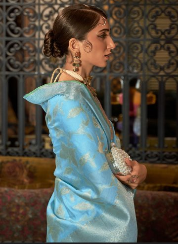 Blue Handloom Silk Woven Trendy Saree