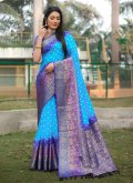 Blue Kanjivaram Silk Woven Trendy Saree for Ceremonial - 2