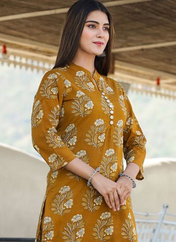 Brown Cotton  Printed Casual Kurti for Ceremonial