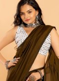 Brown Trendy Saree in Silk with Plain Work - 2