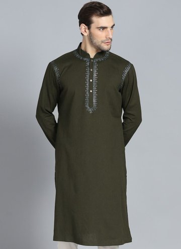 Cotton  Kurta in Green Enhanced with Embroidered
