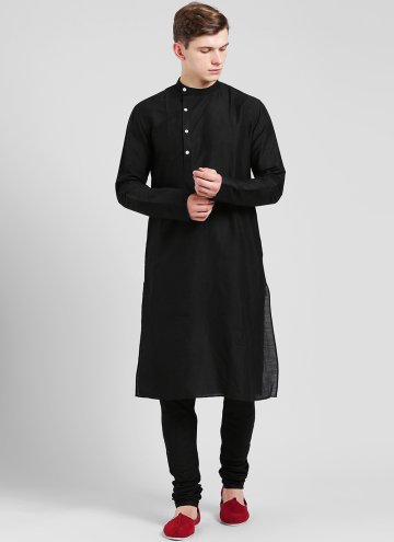 Cotton  Kurta Pyjama in Black Enhanced with Plain 