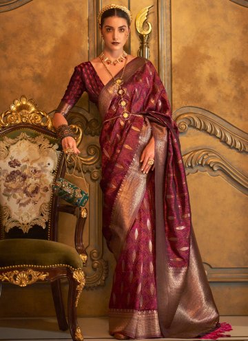 Crimson Trendy Saree in Handloom Silk with Woven