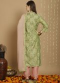 Dazzling Green Chanderi Silk Embroidered Pant Style Suit - 2