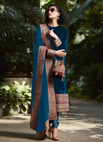 Embroidered Velvet Morpeach Salwar Suit