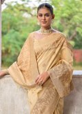 Fab Cream Handloom Silk Woven Trendy Saree for Ceremonial - 2