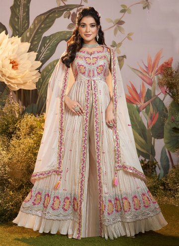Glorious Cream Chinon Embroidered Trendy Salwar Suit