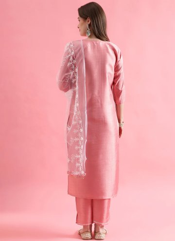 Gratifying Peach Silk Blend Embroidered Salwar Suit