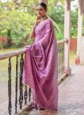 Gratifying Purple Handloom Silk Woven Trendy Saree - 3