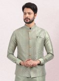 Green color Art Banarasi Silk Kurta Payjama With Jacket with Embroidered - 3