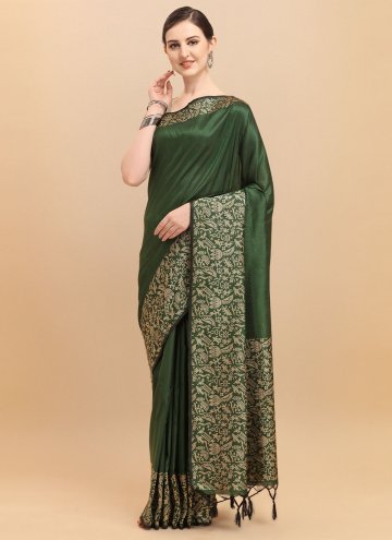 Green color Banglori Silk Contemporary Saree with 