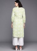 Green color Cotton  Casual Kurti with Floral Print - 1