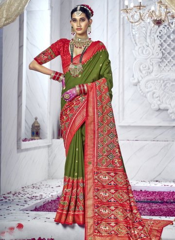 Green color Designer Cotton Silk Trendy Saree