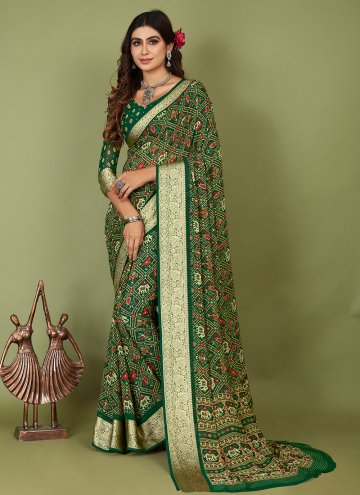 Green color Georgette Contemporary Saree with Printed