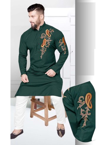 Green color Resham Work Cotton  Kurta Pyjama
