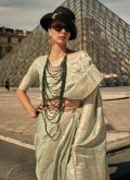 Green color Woven Handloom Silk Classic Designer Saree - 1