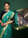 Green color Woven Patola Silk Classic Designer Saree - 2