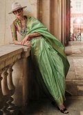 Green Handloom Silk Woven Classic Designer Saree - 1