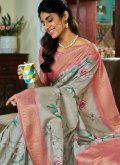 Grey color Handloom Silk Trendy Saree with Floral Print - 1