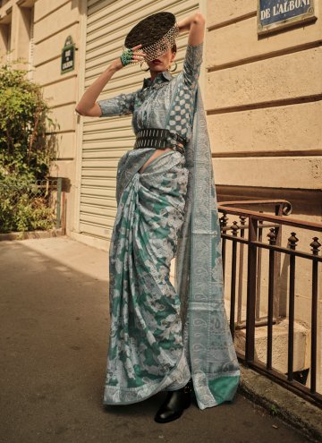 Handloom Cotton Classic Designer Saree in Grey Enhanced with Chikankari Work