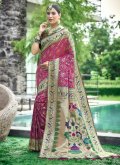 Magenta color Patola Silk Classic Designer Saree with Patola Print - 3