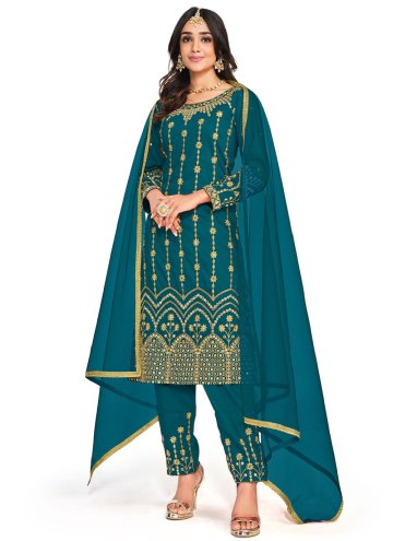 Morpeach Trendy Salwar Suit in Silk with Embroider