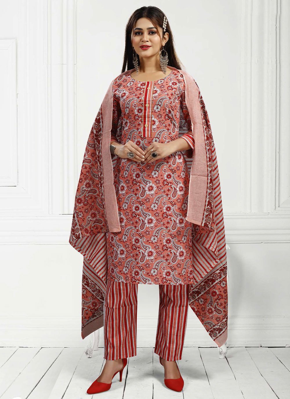 South Cotton Printed Suit by WEAVE N STITCH at Rs.640/Piece in surat offer  by amavi expo