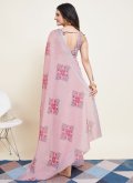 Pink Cotton  Printed Trendy Saree for Casual - 2