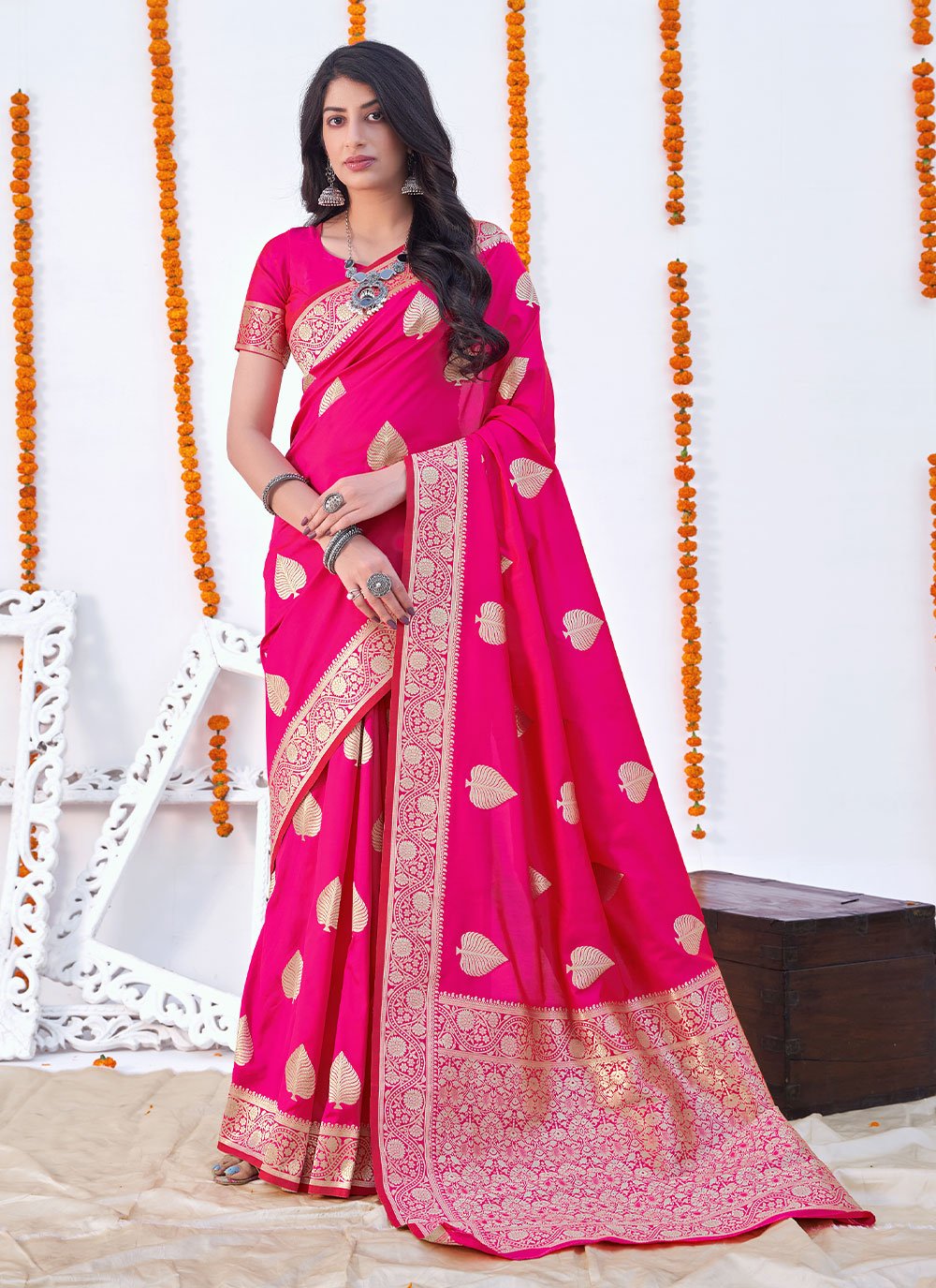 Rani Banarasi Woven Classic Designer Saree for Ceremonial