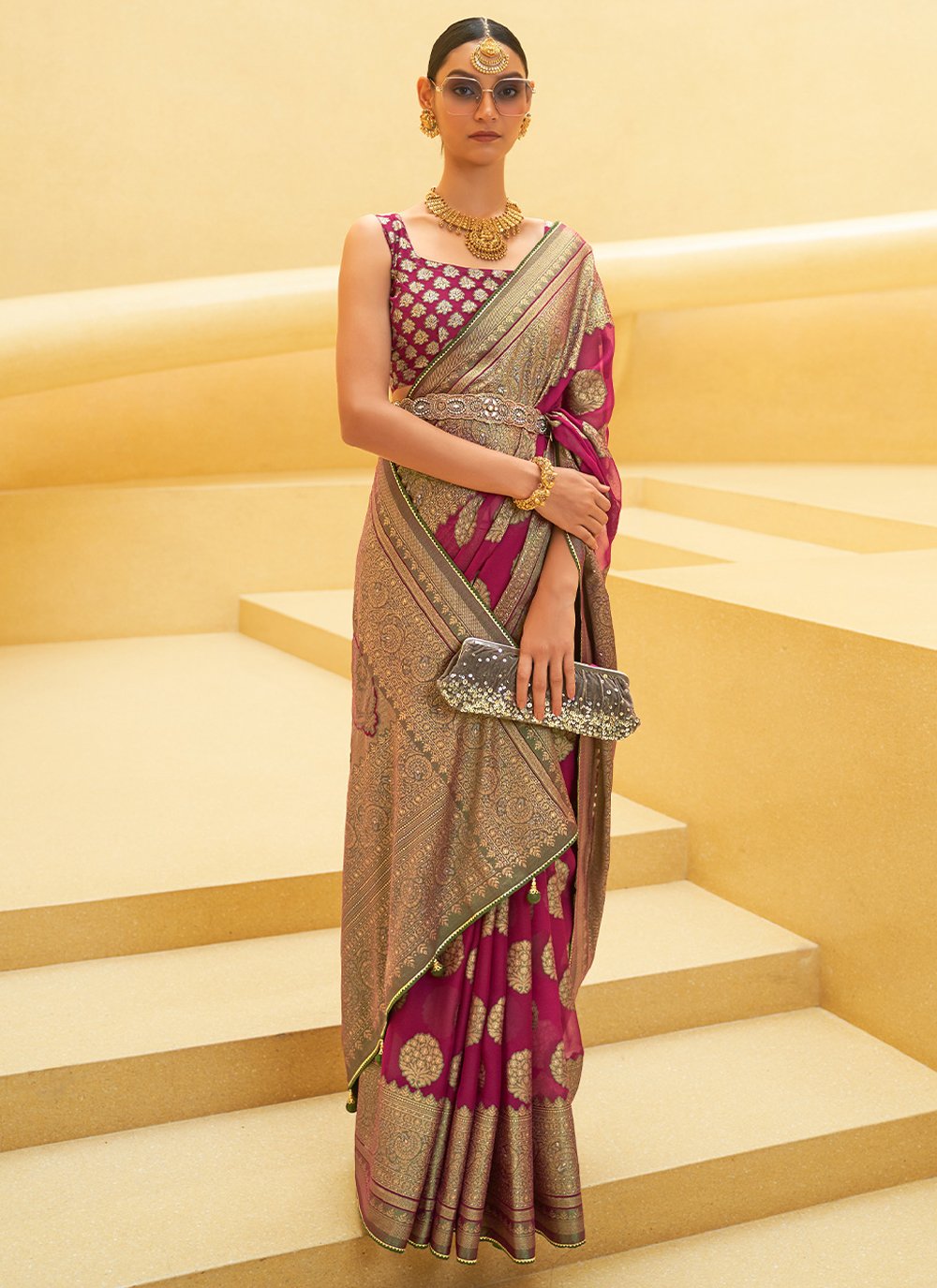 Rani Traditional Saree in Brasso with Woven