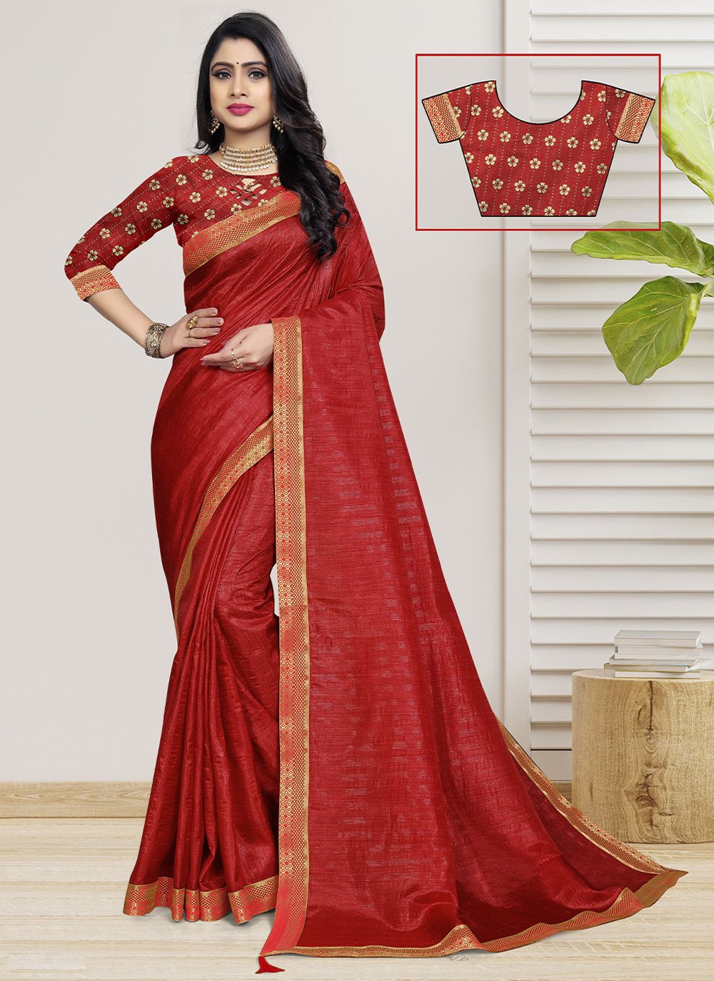 Red Trendy Saree in Vichitra Silk with Border