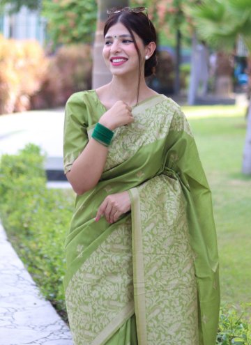 Sea Green color Woven Handloom Silk Trendy Saree