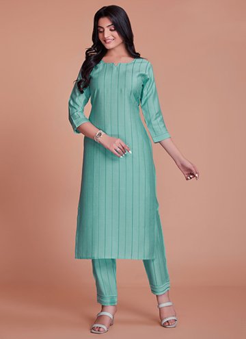 Turquoise Casual Kurti in Viscose with Plain Work