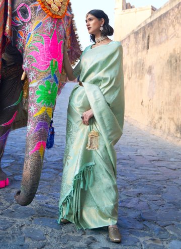 Woven Handloom Silk Green Casual Saree