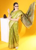 Woven Handloom Silk Green Contemporary Saree - 2