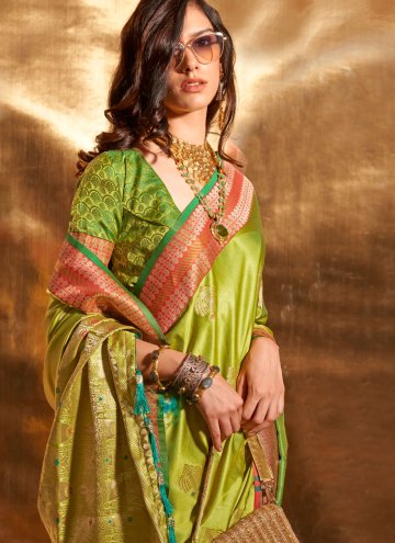 Woven Handloom Silk Green Trendy Saree