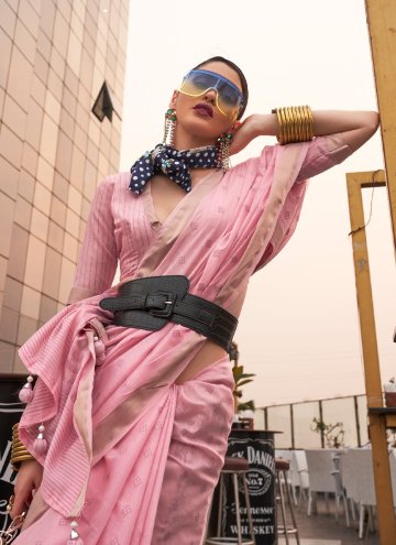 Woven Handloom Silk Pink Classic Designer Saree