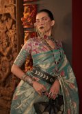Woven Handloom Silk Sea Green Classic Designer Saree - 1