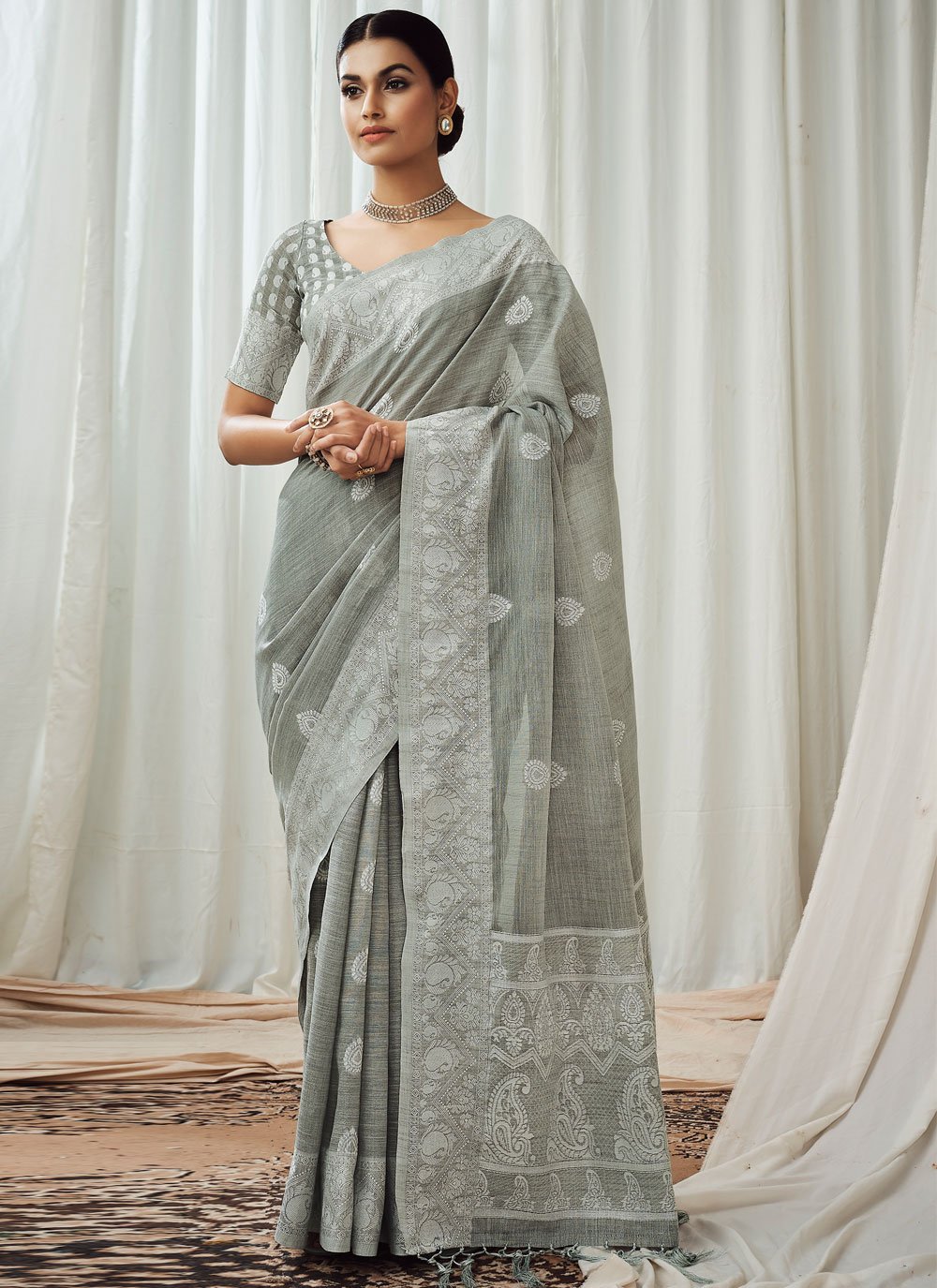 Woven Linen Grey Designer Saree